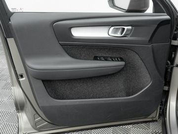 Volvo XC40 2022 Volvo XC 40 WJ6471K#T3 Momentum Pro Podgrz.f I, zdjęcie 11