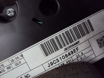 PŘÍSTROJOVÁ DESKA BUDÍKY JAGUAR E-PACE DIESEL