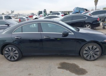 Mercedes CLA C118/X118 Coupe 2.0 250 224KM 2023 Mercedes-Benz CLA MERCEDES-BENZ CLA 250 COUPE 2.0 Benzyna 224KM, zdjęcie 1