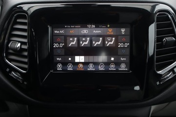 Jeep Compass II SUV 1.4 MultiAir 140KM 2018 Jeep Compass 1.4 MultiAir, Salon Polska, zdjęcie 19