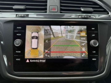Volkswagen Tiguan II SUV Facelifting 2.0 TDI 150KM 2022 Volkswagen Tiguan 2.0 TDI 150KM 4x4 DSG MATRIX Kamera360 Hak Niski Przebie, zdjęcie 29