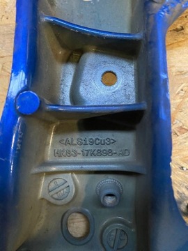 DRŽÁK DRŽÁKY NOSNÍKU JAGUAR F-PACE X761 HK83-17K898-AD