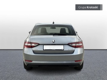 Skoda Superb III Liftback 1.5 TSI ACT 150KM 2018 Skoda Superb 1.5TSI 150KM Style DSG (Bezwypadkowa,, zdjęcie 5