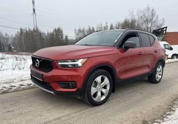 Volvo XC40 2021 Volvo XC 40 Volvo XC 40 T5 AWD Momentum 2.0 Benzyna 247KM, zdjęcie 2