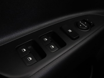 Kia Stonic I Crossover Facelifting 1.2 DPI 84KM 2022 Kia Stonic LPG klima kamera niski przebieg, zdjęcie 30