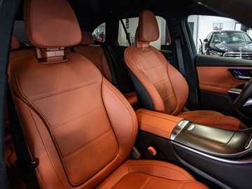 Mercedes GLC C254/X254 Coupe 2.0 200 204KM 2025 MERCEDES-BENZ GLC 200 4-Matic Avantgarde 2.0 (204KM) 2025, zdjęcie 4