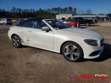 Mercedes Klasa E W213 2018 Mercedes-Benz Klasa E _E 400_W213_3.0 L_329 km_2018r 3.0 Benzyna 329KM, zdjęcie 1