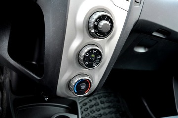 Toyota Yaris II Hatchback 5d 1.3 i VVT-i 86KM 2007 Toyota Yaris 1.3 87KM Klima 5 drzwi, zdjęcie 16