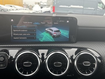 Mercedes Klasa A W177/V177 Hatchback 1.3 200 163KM 2022 Mercedes-Benz A 200 A 200/ Salon PL/ Serwis ASO/ P, zdjęcie 22