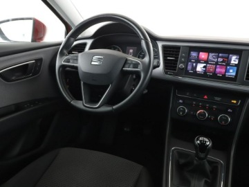 Seat Leon III Hatchback Facelifting 1.5 EcoTSI 130KM 2018 Seat Leon full LED klima auto tempomat, zdjęcie 15