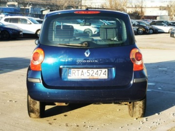 Renault Modus Hatchback 1.6 i 16V 88KM 2005 RENAULT MODUS 1.6 i 16V 88KM, Manual, Klimatyzacja, zdjęcie 19