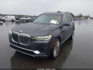 BMW X7 2021 BMW X7 xdrive40i, 2021r., 4x4, 3.0L 3.0 Benzyna 335KM, zdjęcie 1