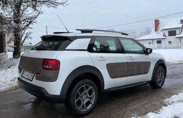 Citroen C4 Cactus Crossover 1.2 PureTech 82KM 2015 Citroen C4 Cactus Citroen C4 Cactus 1.2 PureTech Shine 1.2 Benzyna 82KM, zdjęcie 6