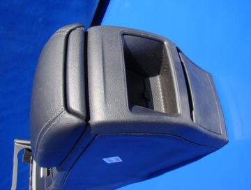 LOKETNÍ OPĚRKA TUNEL CENTRÁLNÍ MERCEDES W176 14R