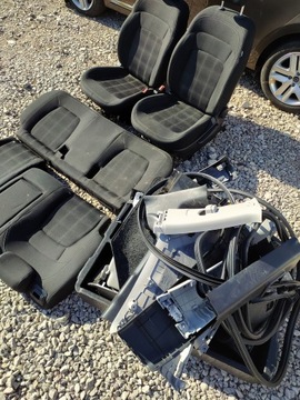SPORTAGE III FOTELE KANAPA PLASTIKI