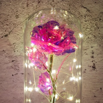 ВЕЧНАЯ РОЗА В СТЕКЛЕ, СВЕТЯЩАЯСЯ СВЕТОДИОДНАЯ ПОДАРОЧНАЯ КОРОБКА.
