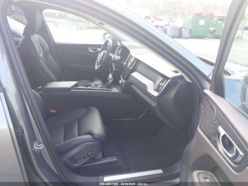 Volvo XC60 II Crossover T5 250KM 2020 Volvo XC 60 T5 Inscription 2020 2.0l 2.0 Benzyna 250KM, zdjęcie 9