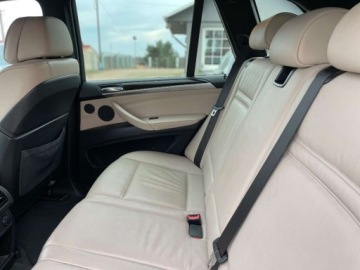 BMW X5 E70 SUV Facelifting xDrive30d 245KM 2012 BMW X5 30d Z polskiego salonu M Pakiet Gotowy do jazdy Bezwypadkowy, zdjęcie 23