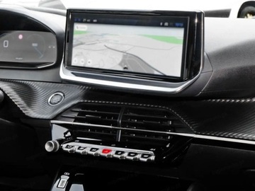 Peugeot 2008 II SUV Facelifting 1.2 PureTech 100KM 2025 Od ręki - Allure 1.2 PureTech 100KM / Pakiet Vision i Drive Assist, zdjęcie 6