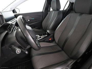 Peugeot 208 II Hatchback 1.2 PureTech 102KM 2019 Peugeot 208 virtual cocpit klima auto czujniki, zdjęcie 12