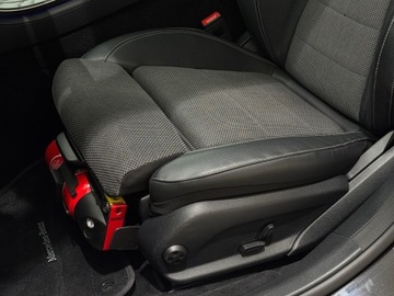 Mercedes Klasa E W213 Limuzyna 2.0 220d 194KM 2020 Mercedes-Benz E 220 AMG / Avantgarde / Ambiente /, zdjęcie 9