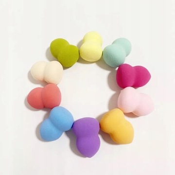 Грушевидный спонж BLENDER для тональной пудры под макияж