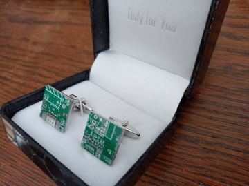 Запонки с узором ELECTRONICS
