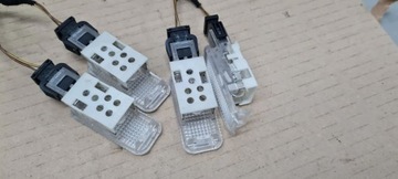 A6 C6 FACELIFT LAMPA INTERIÉR OSVĚTLENÍ KOMPLET 4X 8D0947415 A4 B6 B7