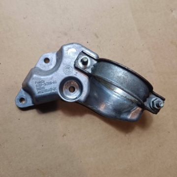 Ford Fiesta MK7 Halter Halter strebe Antriebswelle C1B73K305AB