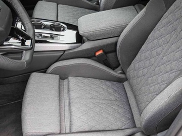 Audi A6 C8 Allroad 2.0 40 TDI 204KM 2025 AUDI A6 TDI quattro Avant Combi (204 KM) 2025, zdjęcie 4