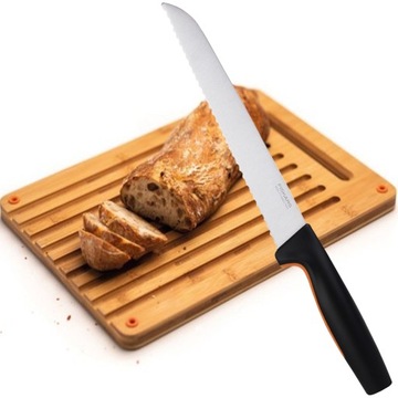 FISKARS ZESTAW NÓŻ+DESKA BAMBUSOWA DO CHLEBA