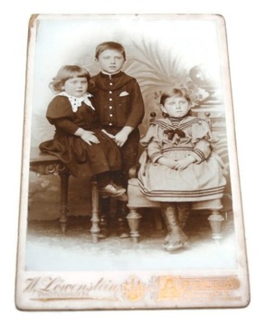 Kartonik FOTOGRAFIA W. Lowenstein Apolda