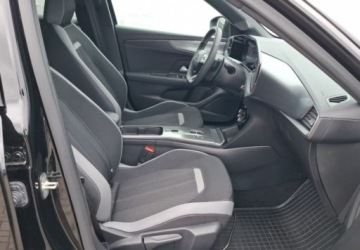 Opel Mokka II SUV 1.2 Turbo 130KM 2025 Opel Mokka 1.2 T GS SS aut 1.2 Benzyna 130KM, zdjęcie 18