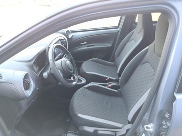 Toyota Aygo X 1.1 VVT-i 72KM 2024 Toyota Aygo X 1.0 VVT-i Style CVT 1.0VVT-i 72KM St, zdjęcie 10