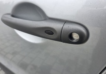 Renault Clio IV Hatchback 5d ENERGY dCi 90KM 2014 Renault Clio Renault Clio 1.5 Diesel 90KM, zdjęcie 13