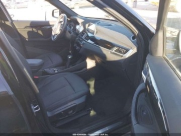 BMW X1 F48 2019 BMW X1 2019 r., 2,0L XDRIVE28I 2.0 Benzyna 228KM, zdjęcie 4