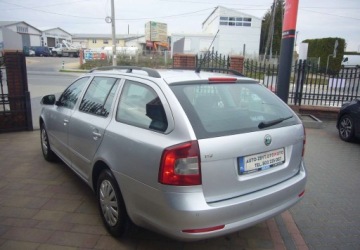 Skoda Octavia II Kombi 1.4 TSI 122KM 2009 Skoda Octavia Skoda Octavia II Salon PL 1.4 Benzyna 122KM, zdjęcie 8