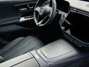 Mercedes Klasa E W214 Sedan 2.0 200 204KM 2025 E Klasa 200 4-Matic Avantgarde 2.0 (204KM) 2025, zdjęcie 5