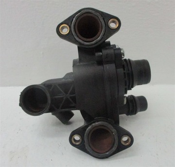 КОРПУС ТЕРМОСТАТА CITROEN C5 III X7 2.7 3.0 HDI 4U3Q-8A586-AF