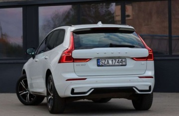 Volvo XC60 II 2021 Volvo XC 60 Volvo XC 60 T6 AWD Recharge Geartronic RDesign 2.0 253KM, zdjęcie 3