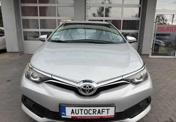 Toyota Auris II Touring Sports Facelifting 1.33 Dual VVT-i 99KM 2017 Toyota Auris salon Polska, serwis ASO Toyota, rok Gwarancja 1.3 Benzyna, zdjęcie 14