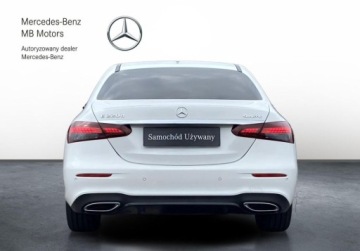 Mercedes Klasa E W213 Limuzyna Facelifting 2.0 E220d 194KM 2022 Mercedes-Benz Klasa E SalonPL AMG Night LED Kamera 360 Keyless Ambiente AS, zdjęcie 24