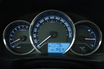 Toyota Corolla XI Sedan 1.6 Valvematic 132KM 2015 Toyota Corolla 1.6 Valvematic, Salon Polska, zdjęcie 7