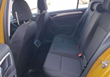 Volkswagen Golf VII Hatchback 3d Facelifting 1.0 TSI 110KM 2018 Volkswagen Golf VII 1.0 TSI BMT Trendline Benzyna 110KM, zdjęcie 11