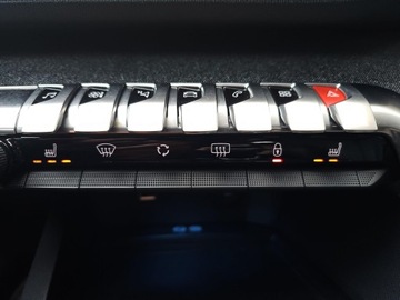 Peugeot 3008 II Crossover 1.2 PureTech 130KM 2019 Peugeot 3008 Polski Salon | Pierwszy właściciel |, zdjęcie 32