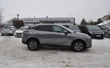 Nissan Qashqai III Crossover 1.3 DIG-T MHEV 158KM 2022 Nissan Qashqai Automat Benzyna Kamera 360 Nawigacja 1.3 Benzyna 158KM, zdjęcie 4