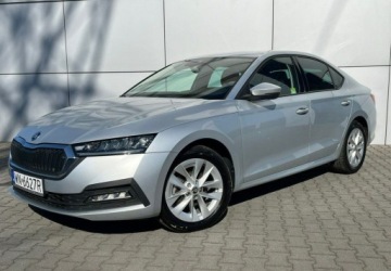 Skoda Octavia IV Liftback 1.5 TSI EVO 150KM 2022 Skoda Octavia Maly przebieg Polski salon FV 23 1.5 Benzyna 150KM, zdjęcie 2