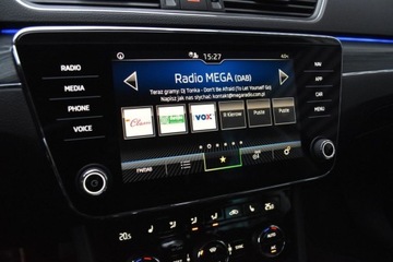 Skoda Superb III Kombi Facelifting 2.0 TSI 190KM 2021 Skoda Superb SalonPL Combi Style TSI 190KM DSG7 ACC Pakiety Matrix Alcanta, zdjęcie 15