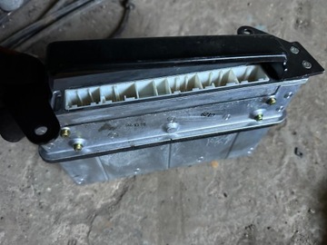 JEDNOTKA MOTORU ŘÍZENÍ LEXUS IS300 2JZ 89661-53342