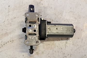 MOTOREK PŘEDNÍHO PRAVÉHO SEDADLA PORSCHE CAYENNE (92A) 988582105 3.6L